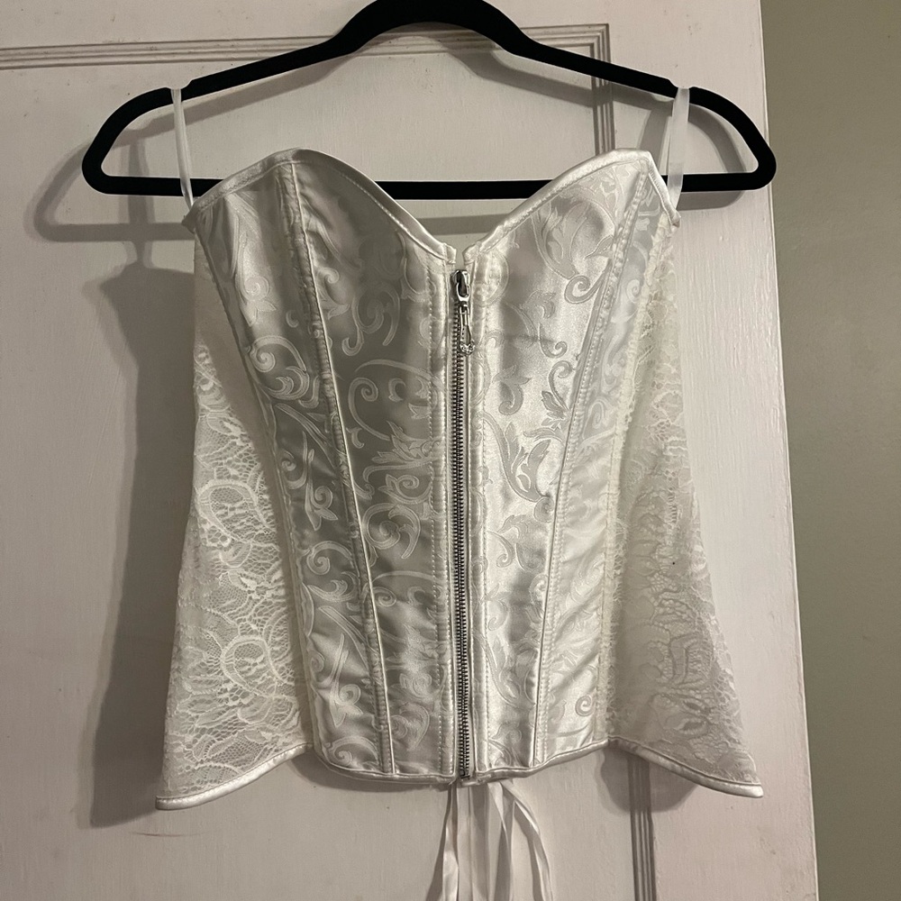 White Lace Corset